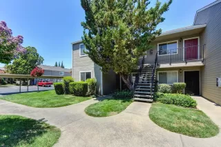 Photo #2: 221080610 Listing 