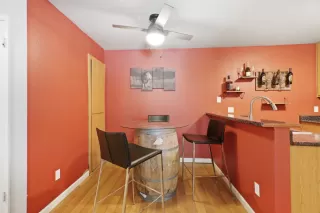 Photo #6: 221080847 Listing 