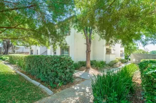 Photo #1: 221081172 Listing