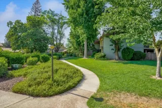 Photo #2: 221081770 Listing