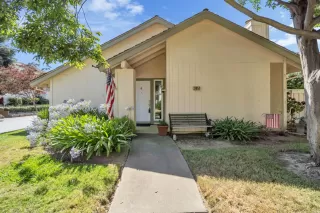 Photo #1: 221082809 Listing