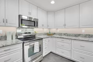 Photo #5: 221082809 Listing