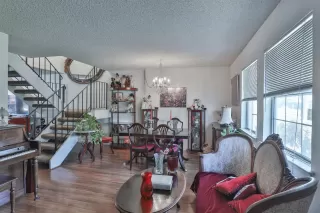 Photo #5: 221082871 Listing
