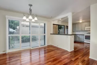 Photo #2: 221083312 Listing