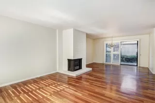 Photo #3: 221083312 Listing