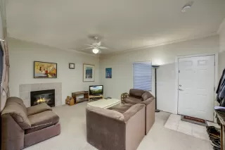 Photo #3: 221083344 Listing 