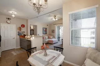 Photo #6: 221083399 Listing