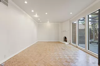 Photo #2: 221083766 Listing 