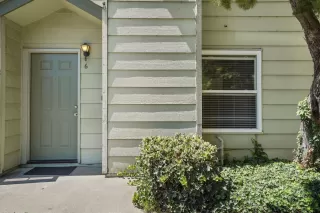 Photo #3: 221083967 Listing