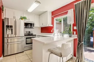 Photo #3: 221084515 Listing