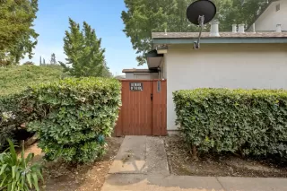 Photo #4: 221084555 Listing