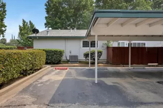 Photo #6: 221084555 Listing