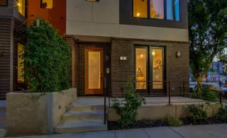 Photo #2: 221084689 Listing 