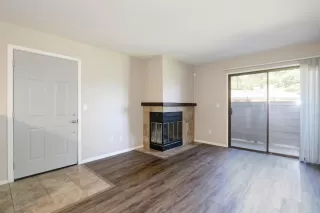 Photo #3: 221084910 Listing