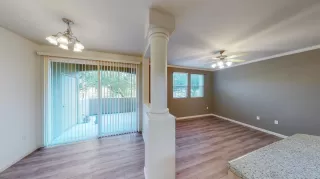 Photo #2: 221085219 Listing 