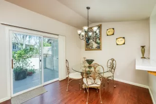 Photo #6: 221086851 Listing