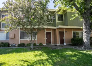 More Details about MLS # 221087008 : 1805 SYCAMORE LN