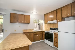 Photo #1: 221087008 Listing 