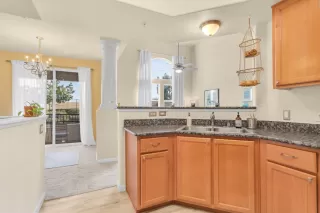 Photo #6: 221087098 Listing