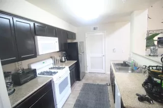 Photo #3: 221087677 Listing 