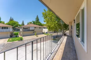 Photo #5: 221088338 Listing 