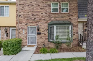 Photo #1: 221088652 Listing 