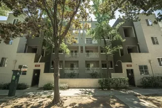 Photo #2: 221088776 Listing 