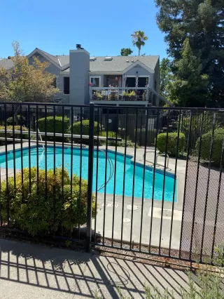 Photo #3: 221088893 Listing 