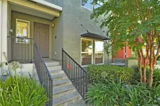 Photo #2: 221089068 Listing 