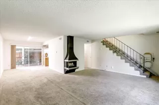 Photo #3: 221089103 Listing