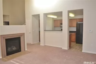 Photo #4: 221089160 Listing 