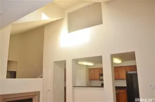 Photo #5: 221089160 Listing 