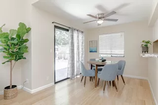 Photo #3: 221089728 Listing