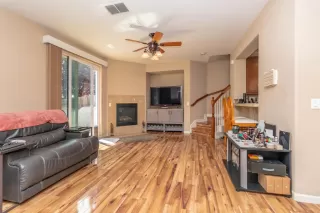 Photo #6: 221089994 Listing