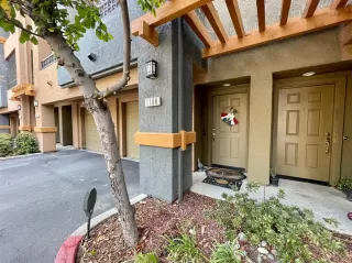 Photo #1: 221090433 Listing 