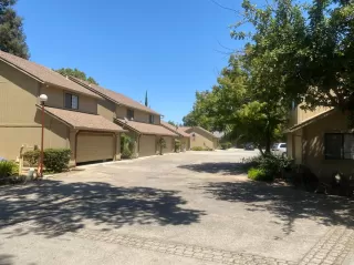 Photo #3: 221090518 Listing