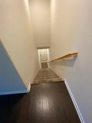 Photo #5: 221090580 Listing