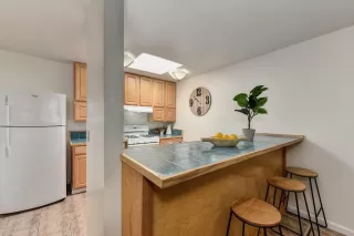 Photo #3: 221090618 Listing