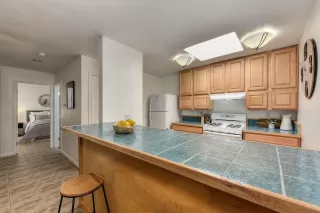 Photo #5: 221090618 Listing