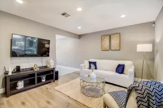 Photo #1: 221090923 Listing