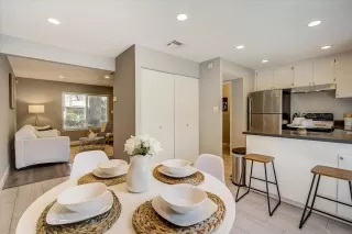 Photo #5: 221090923 Listing