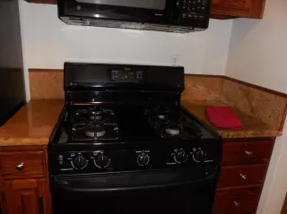 Photo #2: 221091055 Listing 