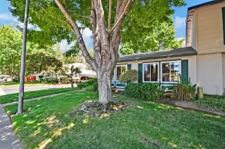 Photo #2: 221091350 Listing