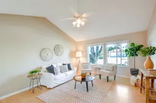 Photo #4: 221091350 Listing