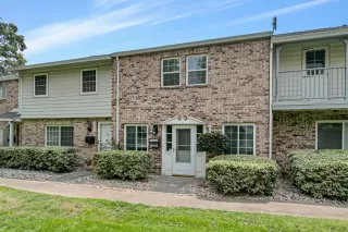 Photo #2: 221091513 Listing 