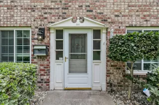 Photo #3: 221091513 Listing 