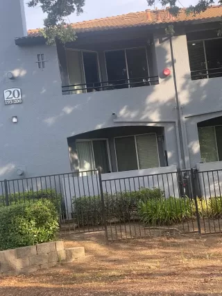 Photo #1: 221091526 Listing 