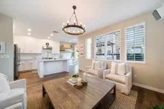 Photo #1: 221092159 Listing