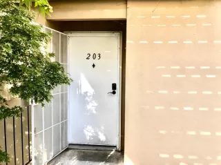 Photo #4: 221092468 Listing