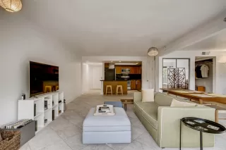 Photo #6: 221092474 Listing